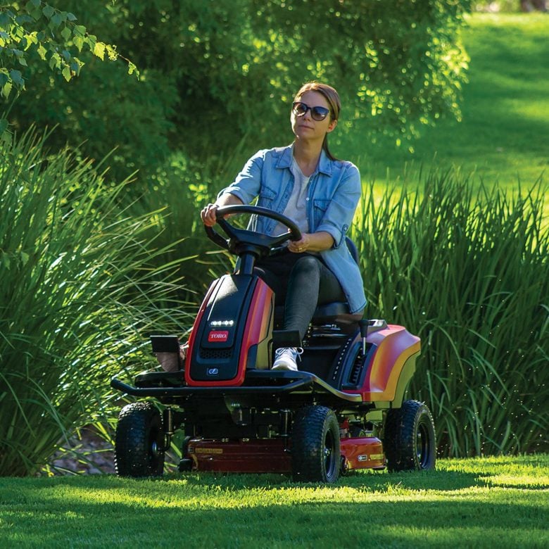 eS3000SD 30" (76cm) Battery Powered Ride-On Mower