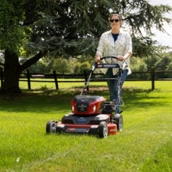 30" (76 cm) eTimeMaster 60V MAX* Battery Mower
