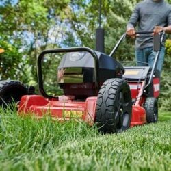 21" (53 cm) Heavy-Duty Proline Mower