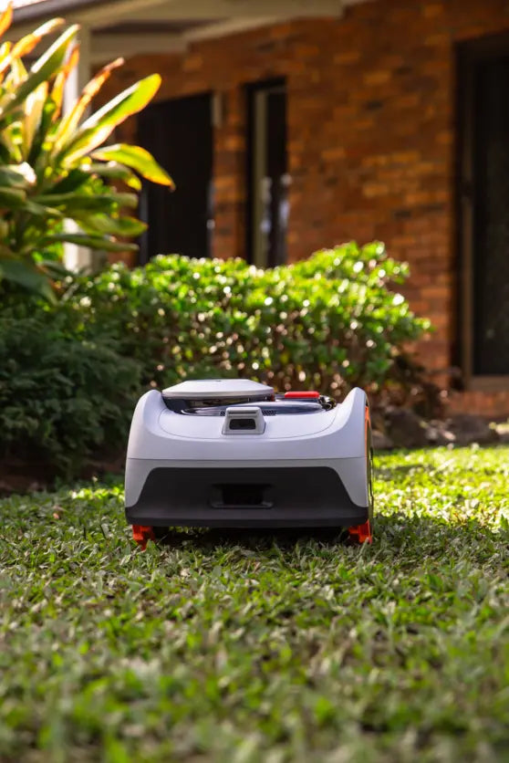 Navimow i105A Robot Mower, 500m2, 2.55Ah