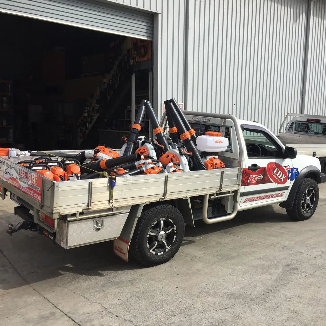 Jon Vermeer Izusu Dmax loading up STIHL blowers for Ipswich City Council