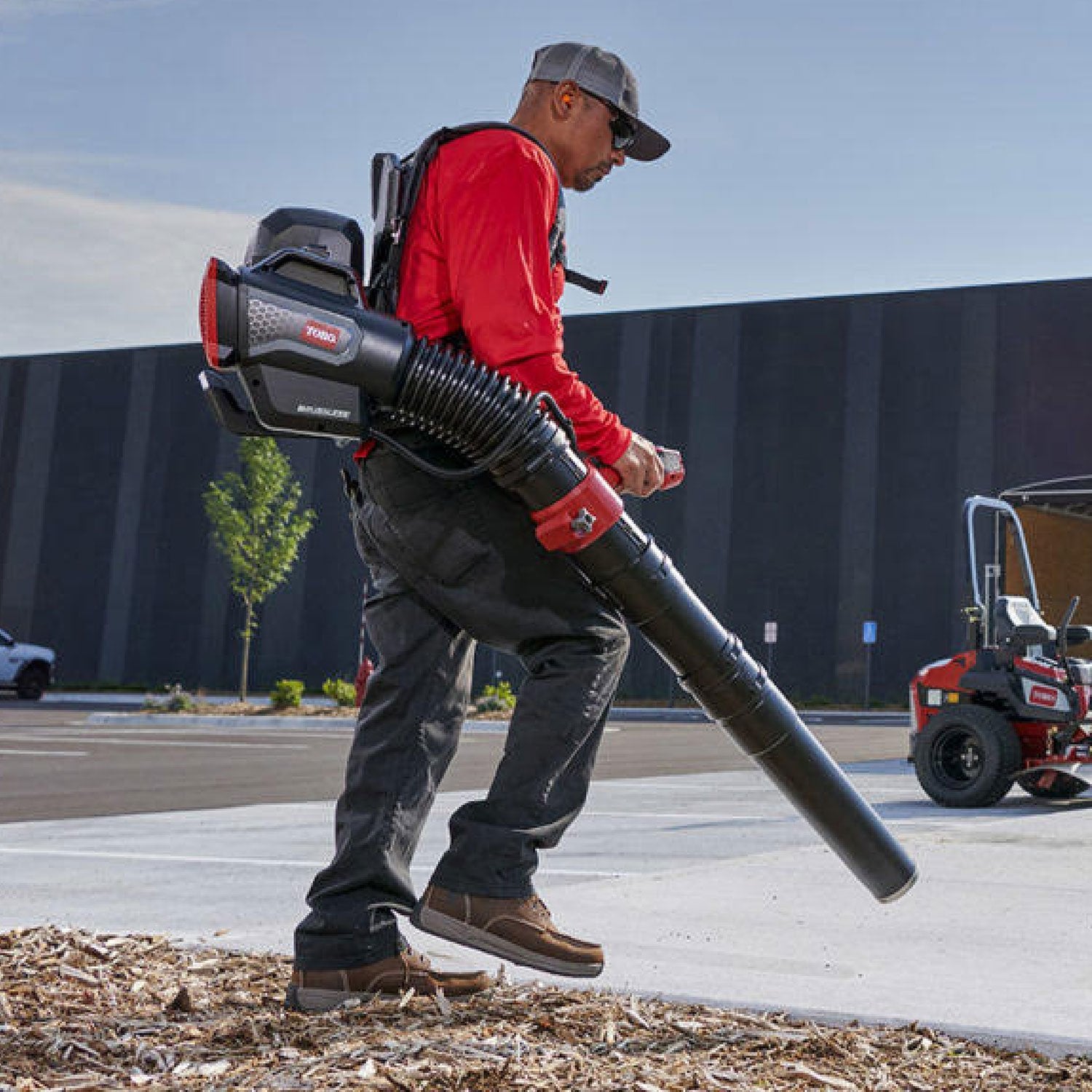 60V MAX Revolution Backpack and Leaf Blower Canon