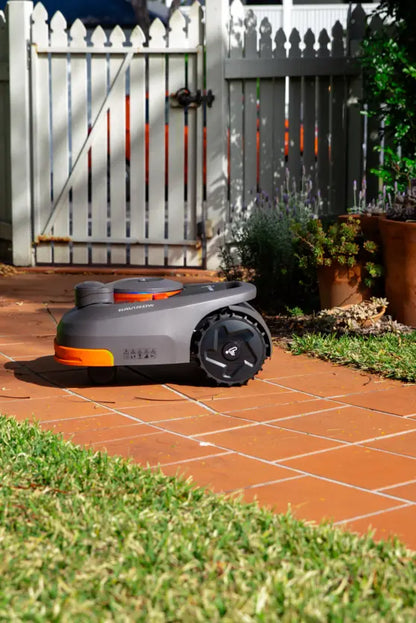 Navimow H3000A-VF Robot Mower, 3000m2, 10.4Ah