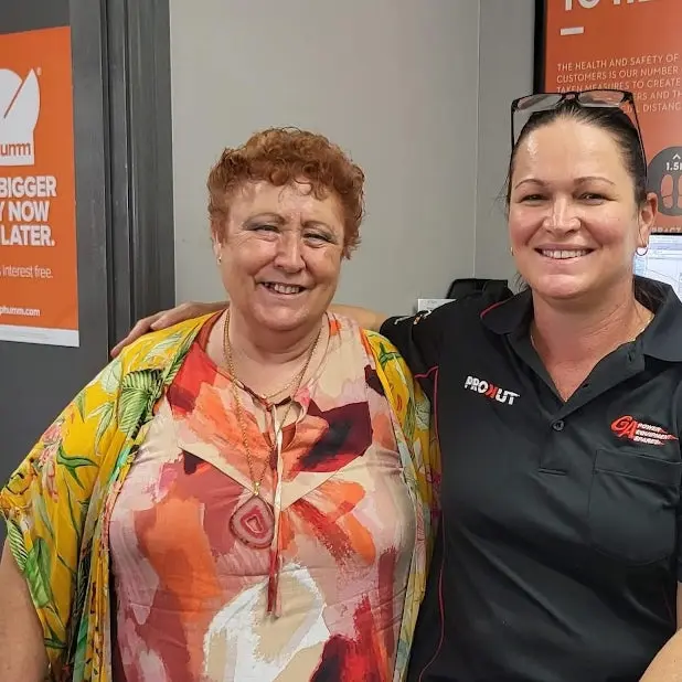 Ipswich Mowers Staff, Sonia & Karen